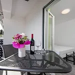 Apartment And Studio Tereza